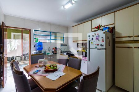 Casa para alugar com 130m², 2 quartos e 1 vagaCozinha