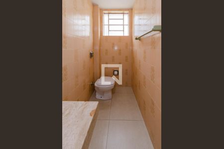 Apartamento à venda com 130m², 3 quartos e 2 vagas Apartamento à venda com 130m², 3 quartos e 2 vagasBanheiro suíte