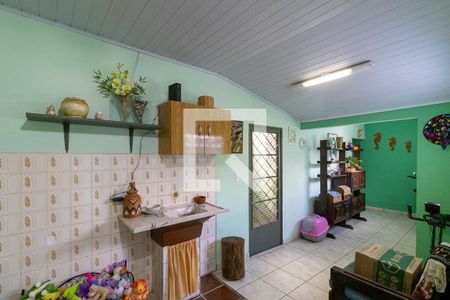 Casa à venda com 174m², 2 quartos e 2 vagas Casa à venda com 174m², 2 quartos e 2 vagasCorredor