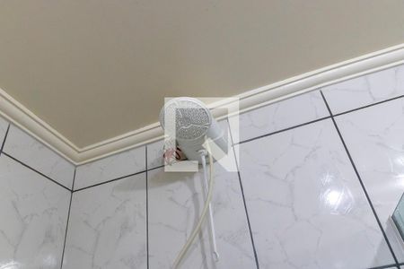 Casa à venda com 174m², 2 quartos e 2 vagas Casa à venda com 174m², 2 quartos e 2 vagasBanheiro social