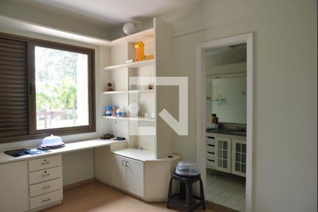 Apartamento à venda com 390m², 5 quartos e 10 vagasQuarto 2