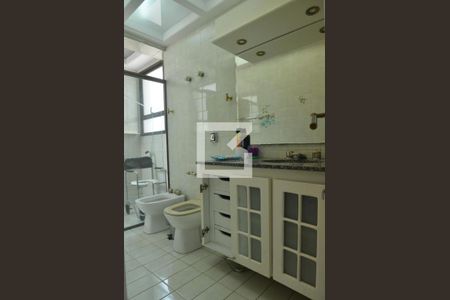 Apartamento à venda com 390m², 5 quartos e 10 vagasBanheiro