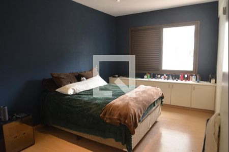 Apartamento à venda com 390m², 5 quartos e 10 vagasQuarto 5