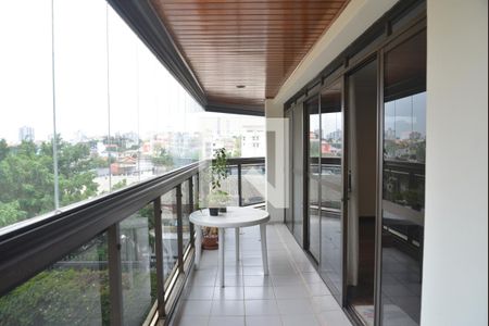 Apartamento à venda com 390m², 5 quartos e 10 vagasVaranda