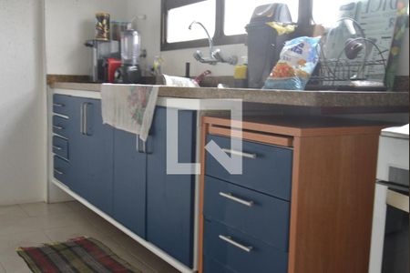 Apartamento à venda com 390m², 5 quartos e 10 vagasCozinha