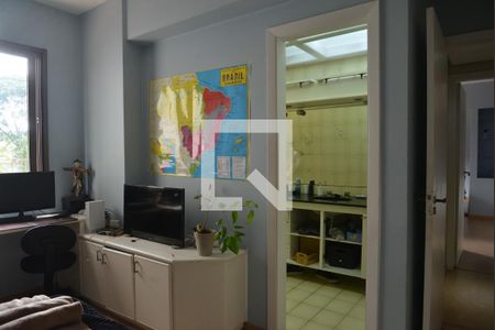 Apartamento à venda com 390m², 5 quartos e 10 vagasQuarto 4