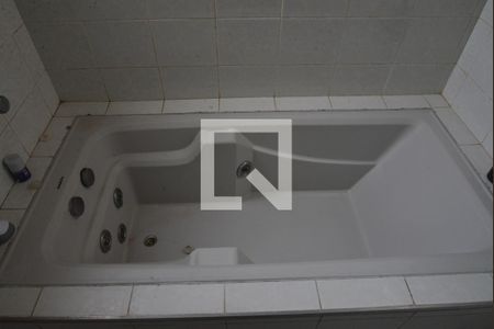 Apartamento à venda com 390m², 5 quartos e 10 vagasBanheiro