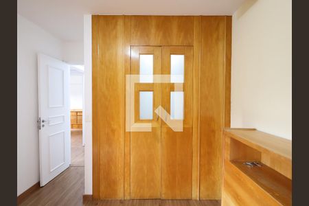 Apartamento à venda com 110m², 3 quartos e 2 vagasCloset da suíte