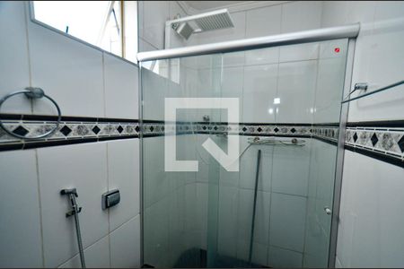Apartamento à venda com 101m², 3 quartos e 1 vaga Apartamento à venda com 101m², 3 quartos e 1 vagaBanheiro social