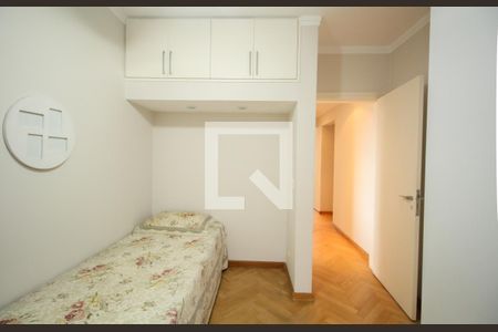 Apartamento à venda com 262m², 4 quartos e 4 vagas Apartamento à venda com 262m², 4 quartos e 4 vagasSuíte 1