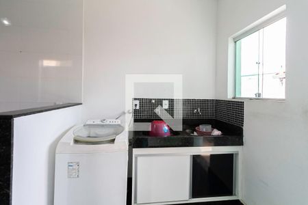 Casa à venda com 420m², 3 quartos e 6 vagas Casa à venda com 420m², 3 quartos e 6 vagasCozinha e Área de Serviço