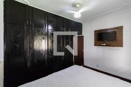 Casa à venda com 420m², 3 quartos e 6 vagas Casa à venda com 420m², 3 quartos e 6 vagasSuíte 1