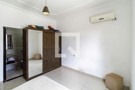 Casa à venda com 420m², 3 quartos e 6 vagas Casa à venda com 420m², 3 quartos e 6 vagasSuíte 2