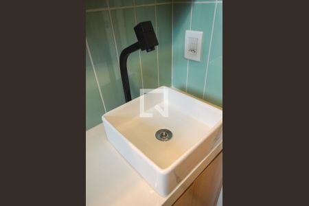 Apartamento à venda com 39m², 2 quartos e sem vaga Apartamento à venda com 39m², 2 quartos e sem vagaBanheiro