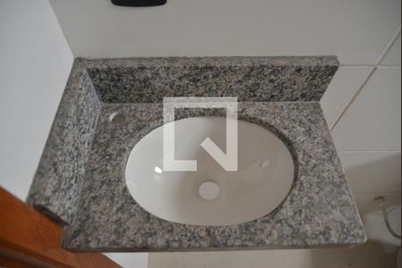 Apartamento à venda com 85m², 2 quartos e 1 vagaBanheiro Social