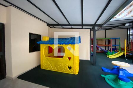 Apartamento para alugar com 263m², 3 quartos e 2 vagasÁrea comum - Playground