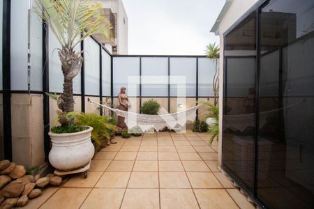 Apartamento para alugar com 263m², 3 quartos e 2 vagasCobertura