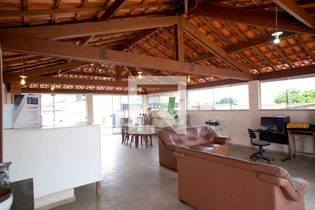 Casa à venda com 236m², 4 quartos e 4 vagas Casa à venda com 236m², 4 quartos e 4 vagasEspaço Gourmet