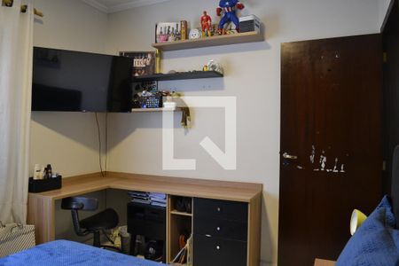 Casa à venda com 6 quartos, 292m² em Parque das Nações, Santo André