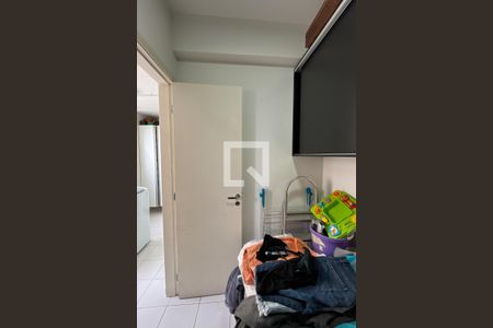 Apartamento à venda com 130m², 4 quartos e 2 vagas Apartamento à venda com 130m², 4 quartos e 2 vagasQuarto de Serviço