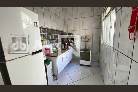 Apartamento à venda com 71m², 2 quartos e sem vaga