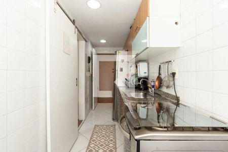 Apartamento à venda com 77m², 2 quartos e 1 vaga