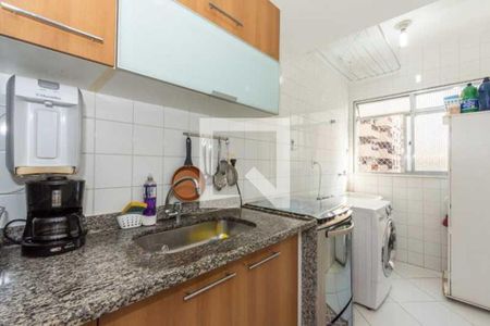Apartamento à venda com 77m², 2 quartos e 1 vaga