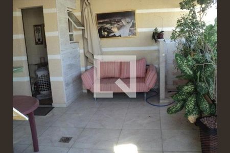 Apartamento à venda com 165m², 2 quartos e 1 vaga