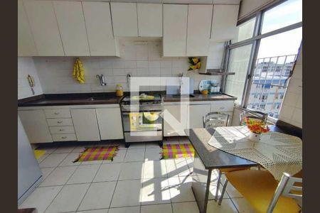 Apartamento à venda com 142m², 2 quartos e 1 vaga