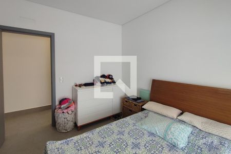 Casa de condomínio à venda com 229m², 3 quartos e 4 vagas Casa de condomínio à venda com 229m², 3 quartos e 4 vagasSuíte