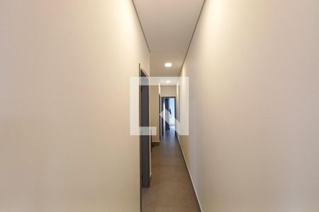 Corredor  de casa de condomínio à venda com 3 quartos, 229m² em Swiss Park, Campinas