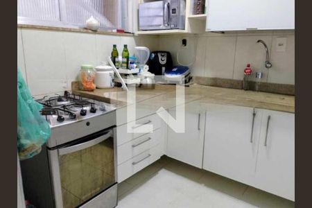 Casa à venda com 80m², 2 quartos e 1 vaga