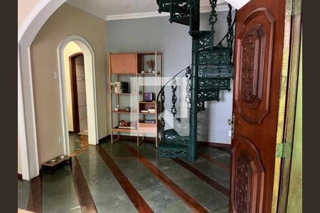 Casa de condomínio à venda com 161m², 3 quartos e 1 vaga