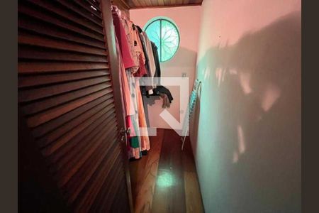 Casa de condomínio à venda com 161m², 3 quartos e 1 vaga