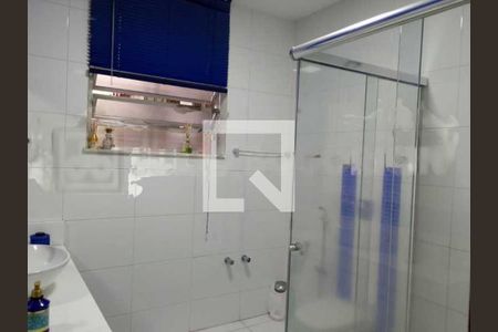 Casa à venda com 270m², 4 quartos e 2 vagas