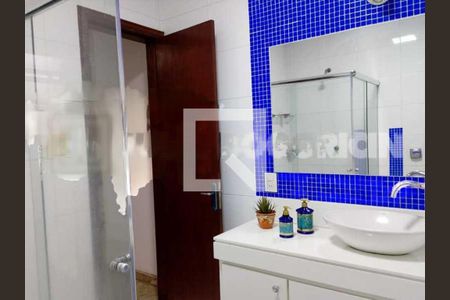 Casa à venda com 270m², 4 quartos e 2 vagas