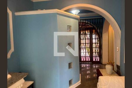 Casa à venda com 374m², 3 quartos e 6 vagas