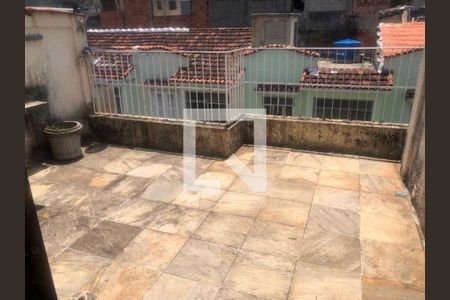 Casa à venda com 66m², 2 quartos e 1 vaga