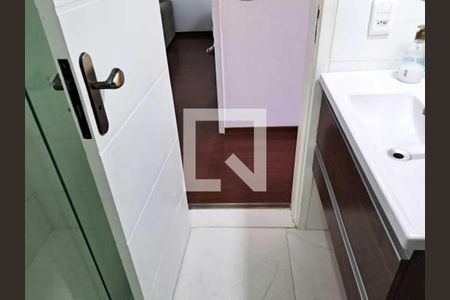 Apartamento à venda com 71m², 2 quartos e 1 vaga
