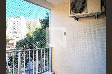 Apartamento à venda com 71m², 2 quartos e 1 vaga