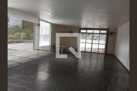 Apartamento à venda com 70m², 2 quartos e 1 vaga