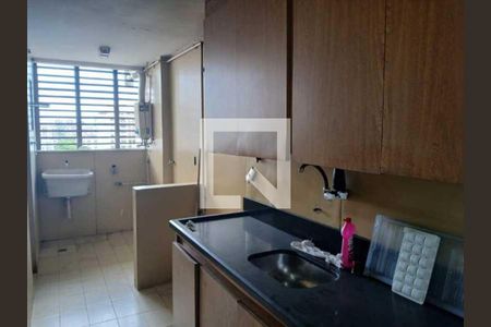 Apartamento à venda com 70m², 2 quartos e 1 vaga