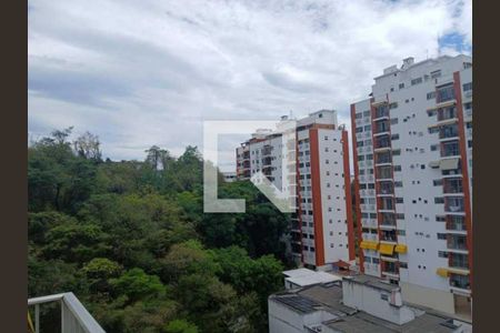 Apartamento à venda com 70m², 2 quartos e 1 vaga