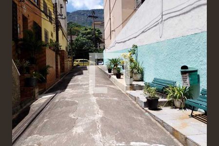 Casa à venda com 120m², 3 quartos e sem vaga