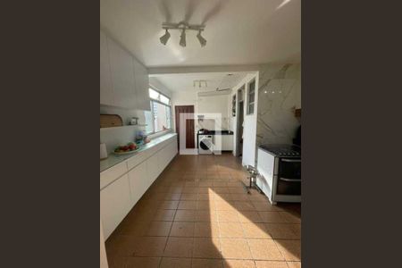 Apartamento à venda com 131m², 3 quartos e 2 vagas