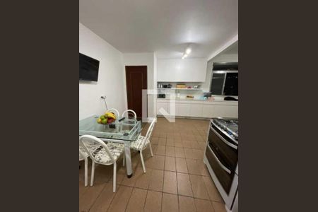 Apartamento à venda com 131m², 3 quartos e 2 vagas