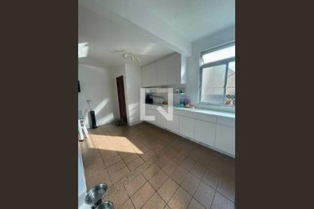 Apartamento à venda com 131m², 3 quartos e 2 vagas