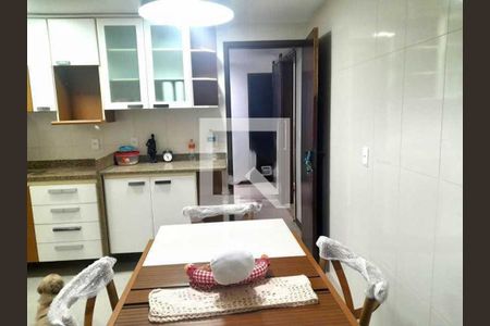 Apartamento à venda com 150m², 5 quartos e 2 vagas