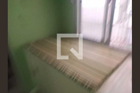 Casa à venda com 219m², 5 quartos e sem vaga
