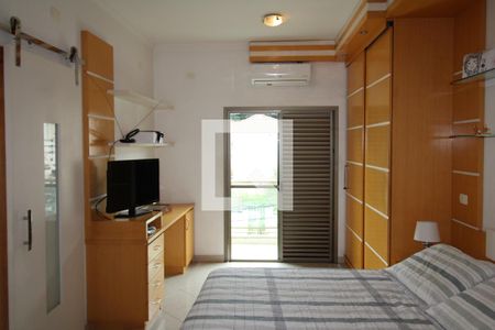 Casa à venda com 419m², 5 quartos e 6 vagasQuarto 1